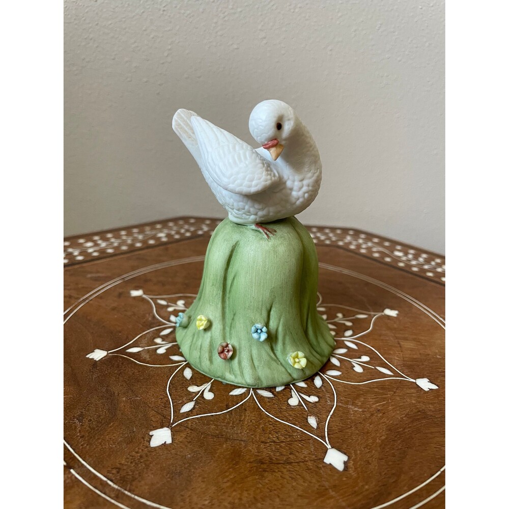 Vintage Enesco Bell White Dove E1403